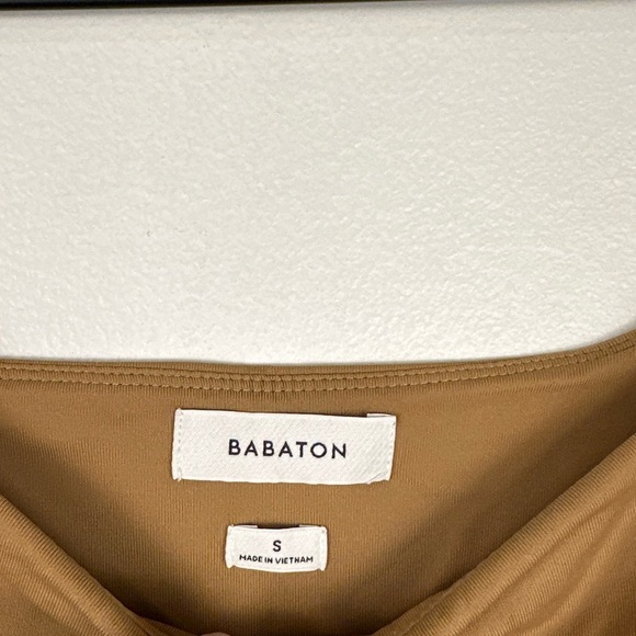 Aritzia Babaton Original Contour Squareneck Bodysuit Women’s Sz S - Picture 4 of 6